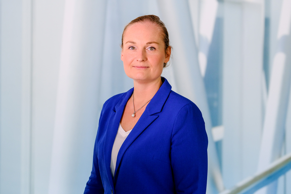 Foto Manuela Stehr-Schmidt, Assistentin des Vorstandes der ELBLANDKLINIKN